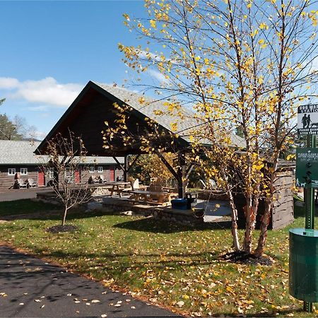 Cobble Mountain Lodge Lake Placid Exterior photo