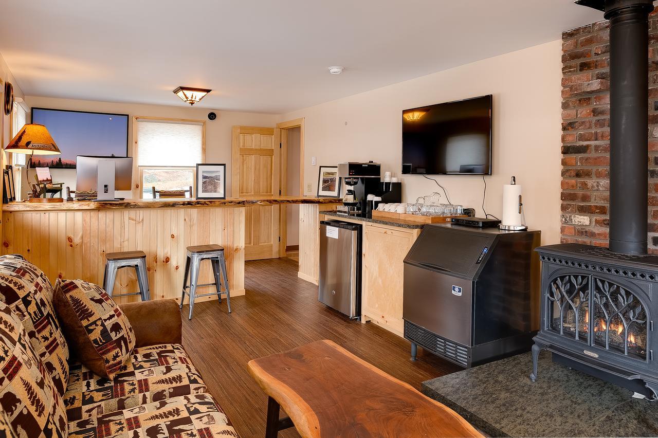 Cobble Mountain Lodge Lake Placid Exterior photo