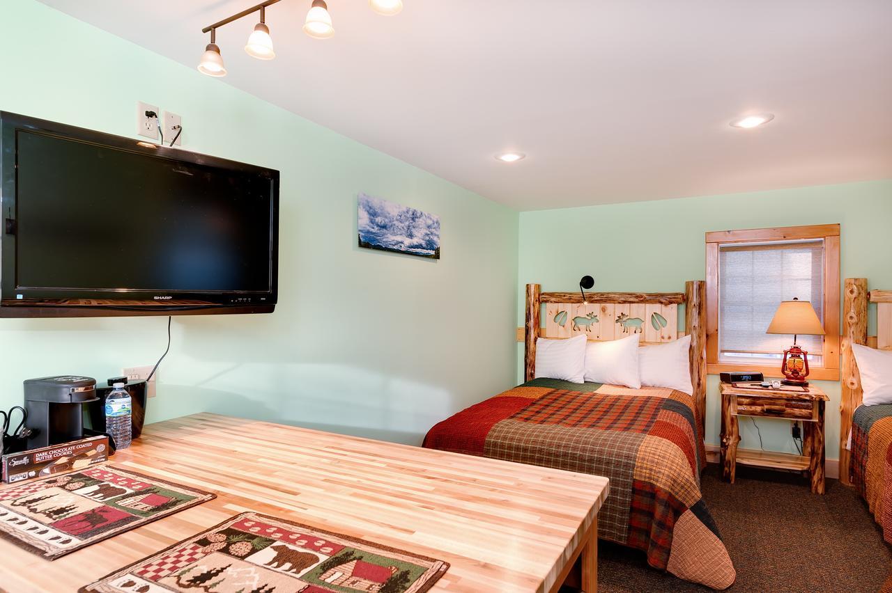 Cobble Mountain Lodge Lake Placid Exterior photo