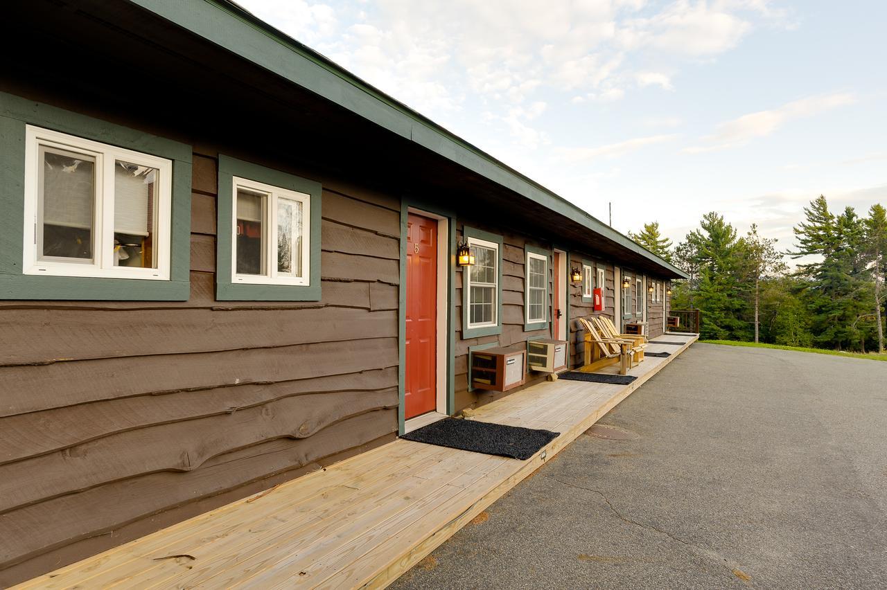 Cobble Mountain Lodge Lake Placid Exterior photo