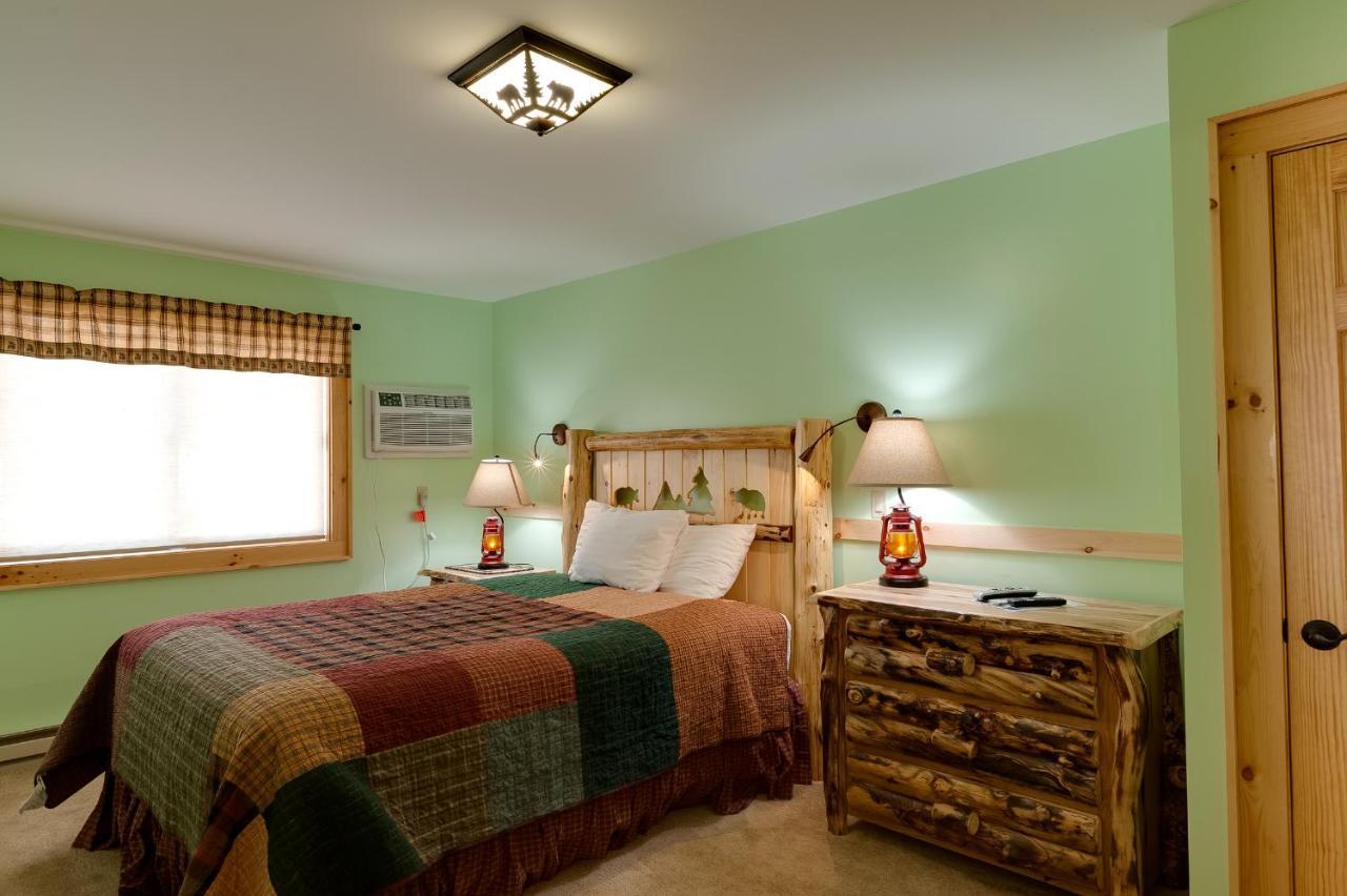 Cobble Mountain Lodge Lake Placid Exterior photo
