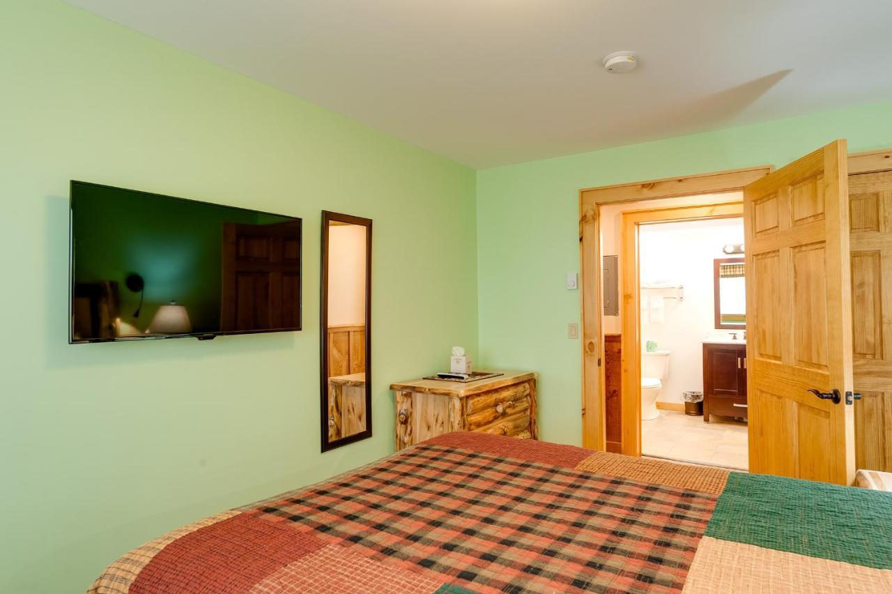 Cobble Mountain Lodge Lake Placid Exterior photo